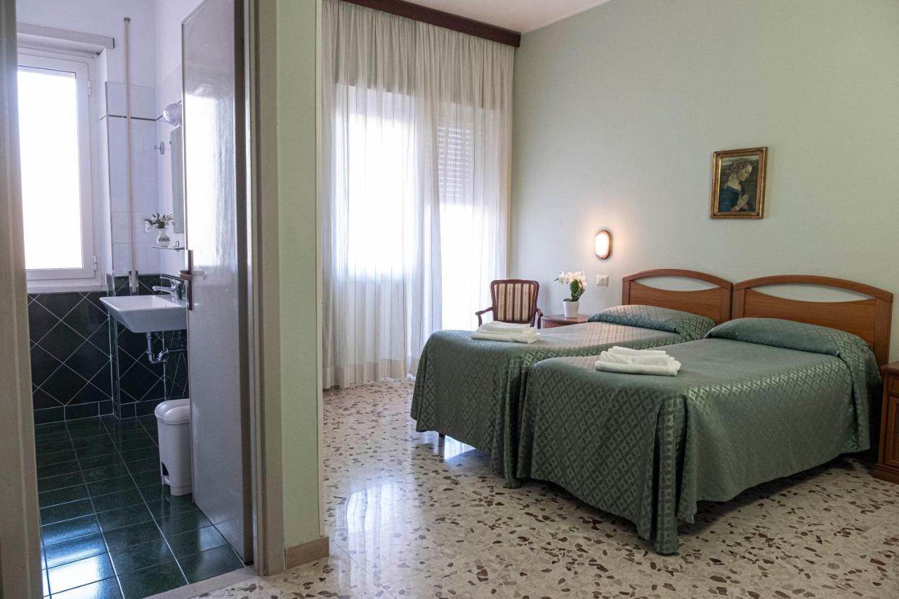 Villa Fatima, Casa Per Ferie Рим Экстерьер фото